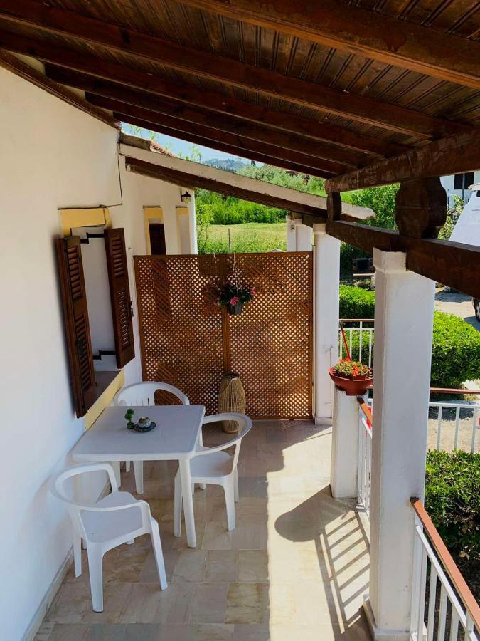 Thanos Rooms Arillas  Luaran gambar