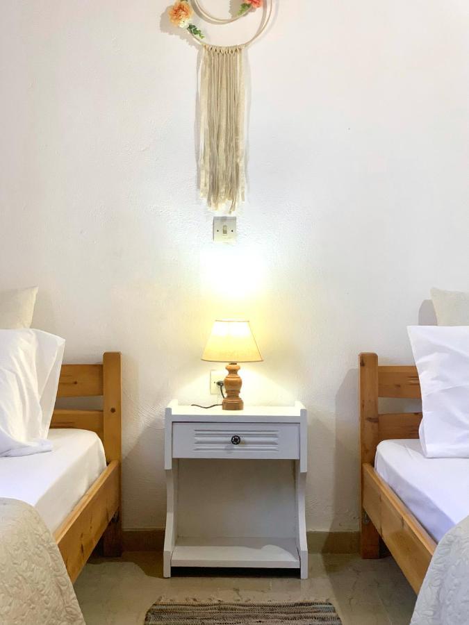 Thanos Rooms Arillas  Luaran gambar