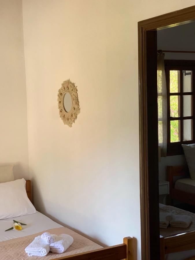 Thanos Rooms Arillas  Luaran gambar
