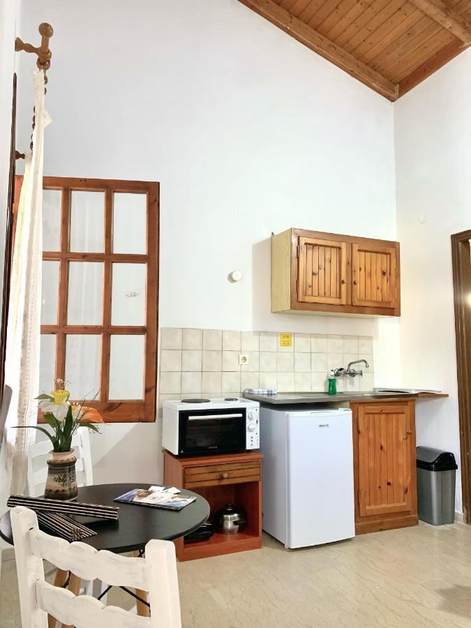 Thanos Rooms Arillas  Luaran gambar