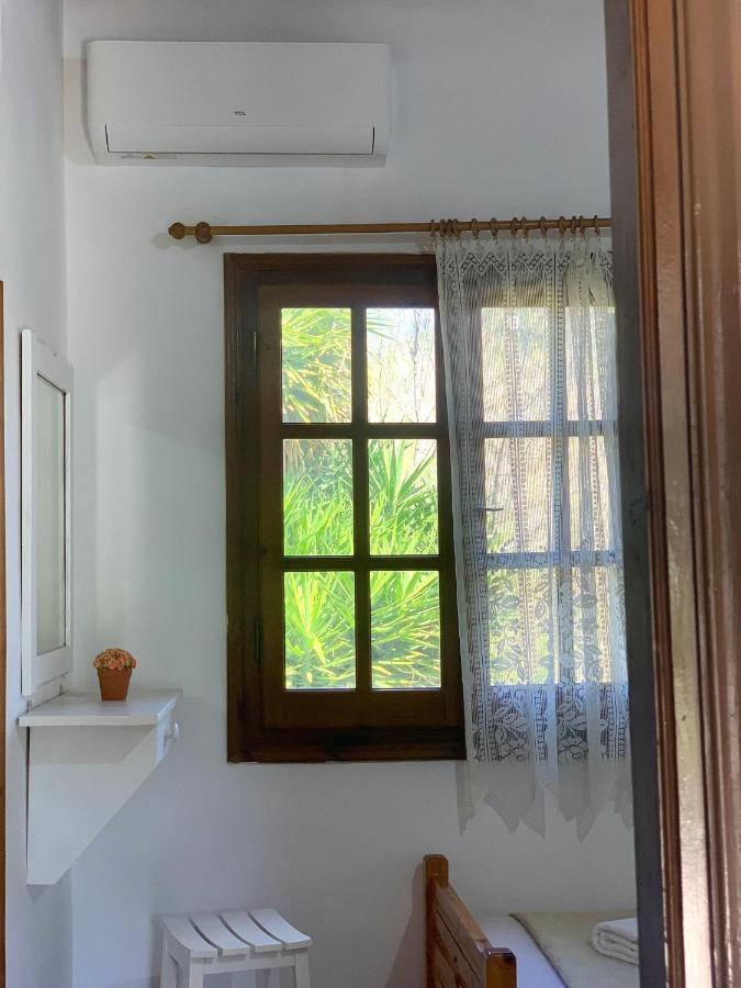 Thanos Rooms Arillas  Luaran gambar